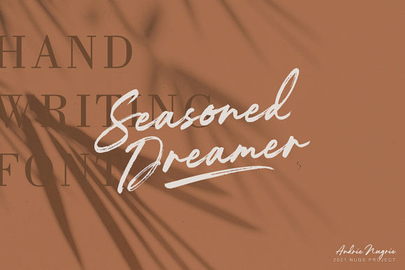 Seasoned Dreamer: A Script Font for Marketers